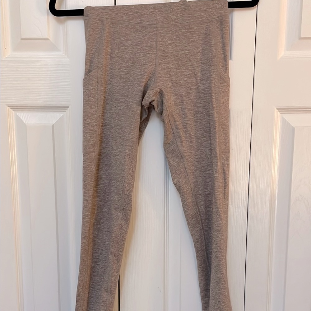 Aerie Gray Leggings Stretchy Knit Athleisure